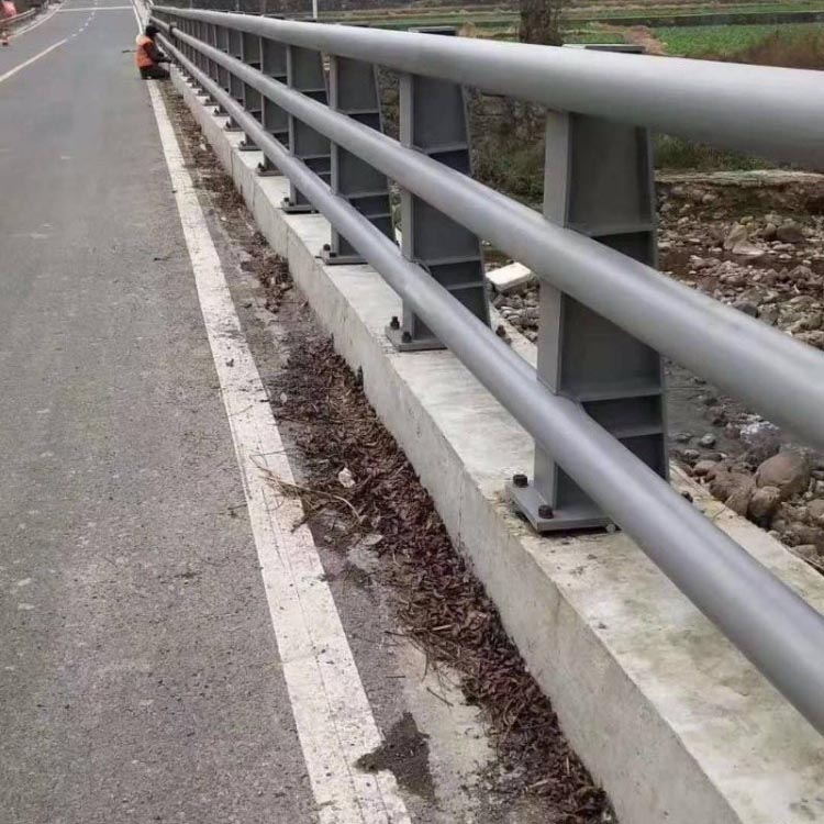 防撞護欄